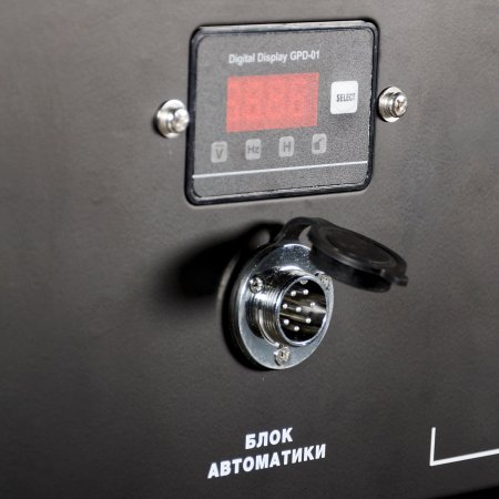 Бензиновый генератор с электростартером и коннектором автоматики FUBAG BS 7500 A ES в Смоленске фото